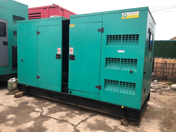 朝阳怎样合理控制磷酸铁锂蓄电池的充放电倍率以延长其使用寿命？